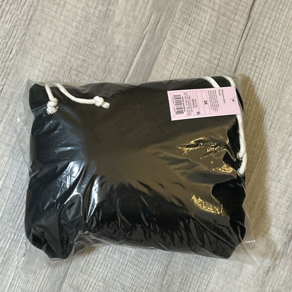 Wild Fable Women’s Black Cropped Hoodie Drawstring Raw Hem Pullover Size 3X NWT - Picture 11 of 16